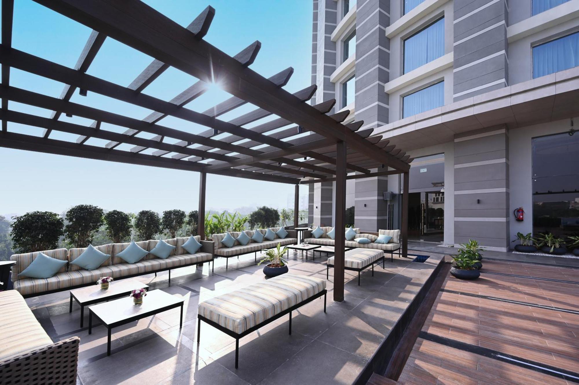 Lyfe Hotel Bhubaneswar Dış mekan fotoğraf